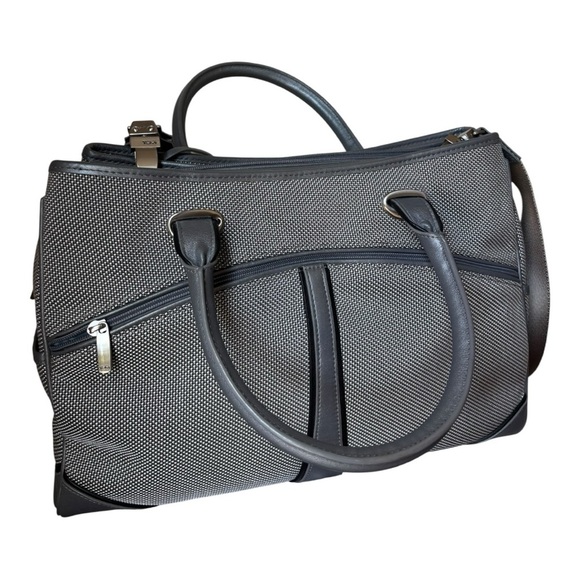 Tumi Earl Gray Nylon Expandable Laptop Briefcase Crossbody - Picture 14 of 15